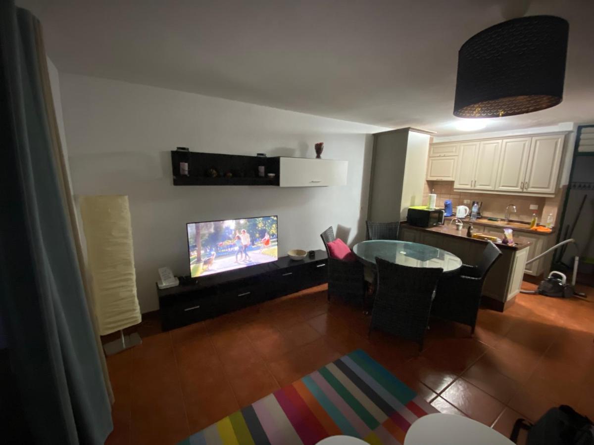 Holiday House Parque Azul Playa La Arena Free Wifi Puerto de Santiago  Exterior photo